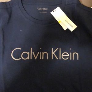 BRAND NEW CALVING KLEIN short sleeve t-shirt